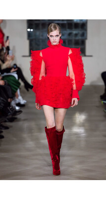 David Koma Fall 2019 Ready-to-Wear / Burberry осень 2019 / Неделя моды: Лондон