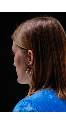 Details Balenciaga Fall 2018 Ready-to-Wear , Детали коллекции Баленсиага осень зима 2018 , Fashion show , неделя моды в Париже , PFW , Paris Fashion Week , Mainstyles