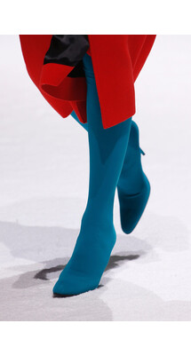Details Balenciaga Fall 2018 Ready-to-Wear , Детали коллекции Баленсиага осень зима 2018 , Fashion show , неделя моды в Париже , PFW , Paris Fashion Week , Mainstyles