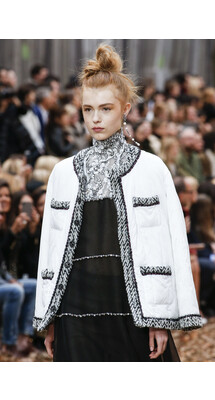 Details Chanel Fall 2018 Ready-to-Wear , Шанель осень зима 2018 , Fashion show , неделя моды в Париже , FW , PFW , Mainstyles