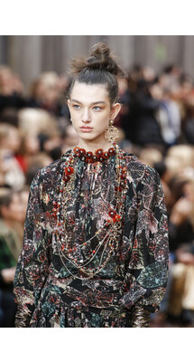Details Chanel Fall 2018 Ready-to-Wear , Шанель осень зима 2018 , Fashion show , неделя моды в Париже , FW , PFW , Mainstyles