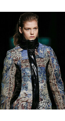 Details collections Mary Katrantzou Fall 2018 Ready-to-Wear , Детали коллекции Мэри Катранзу осень зима 2018 , Fashion show , неделя моды в Лондане , LFW , Mainstyles