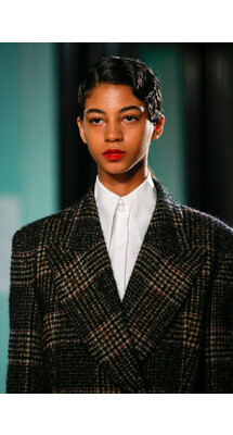 Details collections Erdem Fall 2018 Ready-to-Wear , Детали коллекции Эрдем осень зима 2018 , Fashion show , неделя моды в Лондане , LFW , Mainstyles