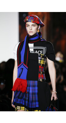 Details Versace Fall 2018 Ready-to-Wear , Детали Versace осень зима 2018 , Fashion show , неделя моды в Милане , MFW , Mainstyles