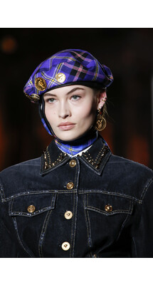Details Versace Fall 2018 Ready-to-Wear , Детали Versace осень зима 2018 , Fashion show , неделя моды в Милане , MFW , Mainstyles