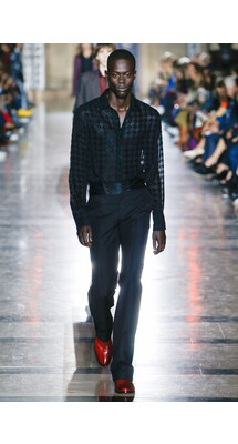Givenchy SPRING/SUMMER 2018 READY-TO-WEAR Givenchy весна-лето 2018