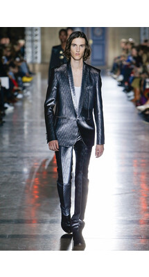 Givenchy SPRING/SUMMER 2018 READY-TO-WEAR Givenchy весна-лето 2018