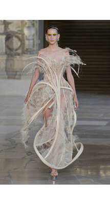 Guo Pei Fall 2018 Couture Collection / Guo Pei  Осень 2018 Кутюр коллекция