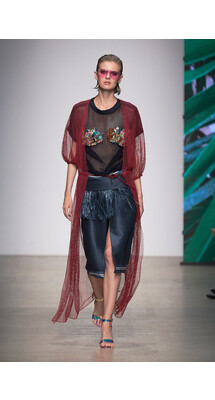 Julia Dalakian Spring 2020 / Julia Dalakian весна-лето 2020 / Неделя моды: Москва