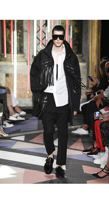 Les_Hommes_13