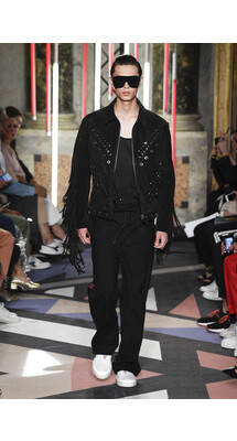 Les_Hommes_8