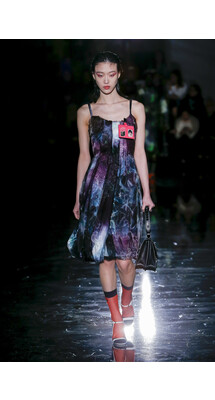 Prada Fall 2018 Ready-to-Wear , Прада осень зима 2018 , Fashion show , неделя моды в Милане , MFW , Mainstyles