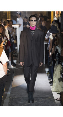 Raf Simons Spring 2019 Menswear  / Раф Симонс Весна Лето 2019 Вирджил Абло Мужская Неделя Моды в Париже