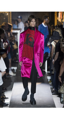 Raf Simons Spring 2019 Menswear  / Раф Симонс Весна Лето 2019 Вирджил Абло Мужская Неделя Моды в Париже