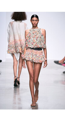 Rahul Mishra Spring 2020 / Rahul Mishra весна-лето 2020 / Неделя моды: Париж