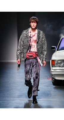 Represent Spring 2019 Menswear / Represent Весна Лето 2019 Мужская Неделя Моды в Милане