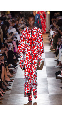 Schiaparelli Fall 2018 Couture Collection / Schiaparelli Осень 2018 Кутюр коллекция