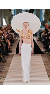 Schiaparelli Couture Spring 2022 Collection / Schiaparelli Couture весна-лето 2022