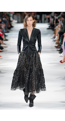 Stella McCartney SPRING/SUMMER 2018 READY-TO-WEAR Stella McCartney весна-лето 2018