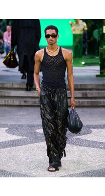 Versace Menswear Spring 2023 / Versace мужская коллекция весна-лето 2023