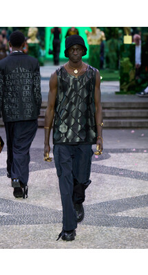 Versace Menswear Spring 2023 / Versace мужская коллекция весна-лето 2023