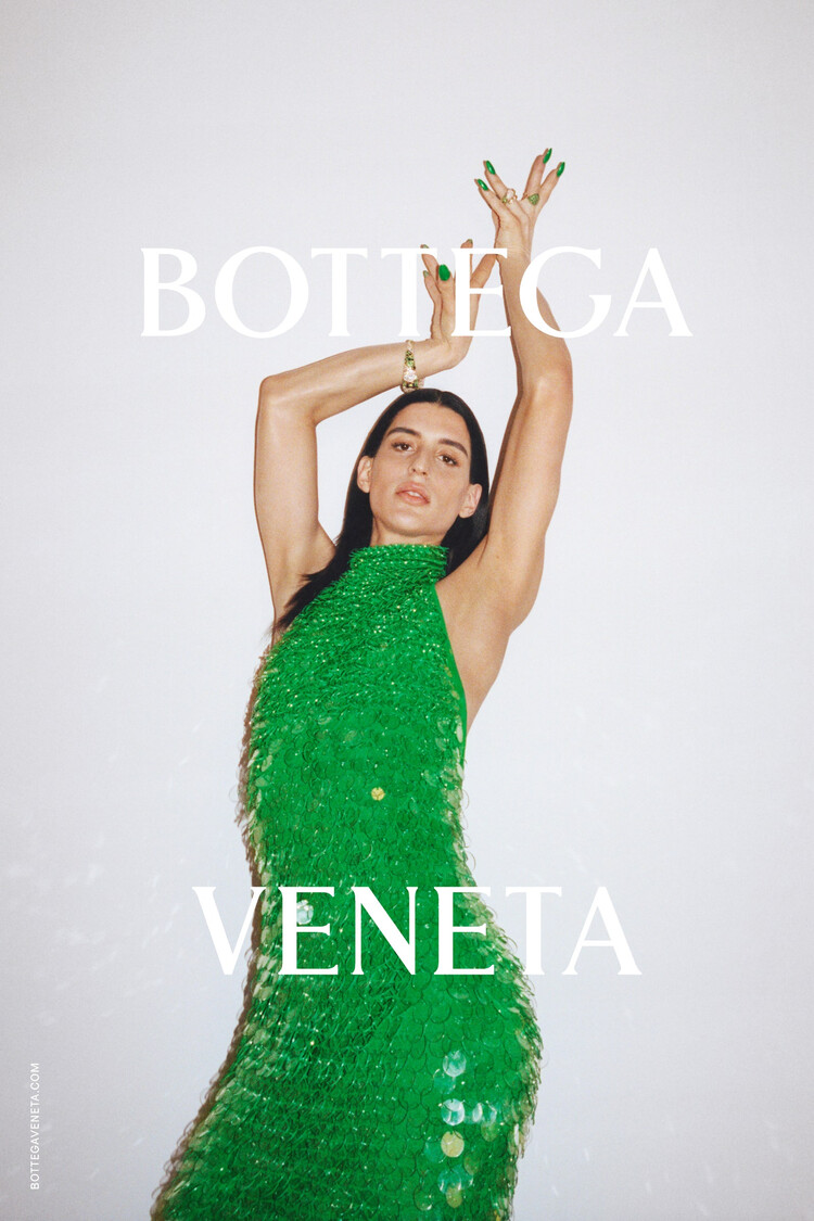 Bottega Veneta выпустила лукбук новой коллекции Wardrobe 02