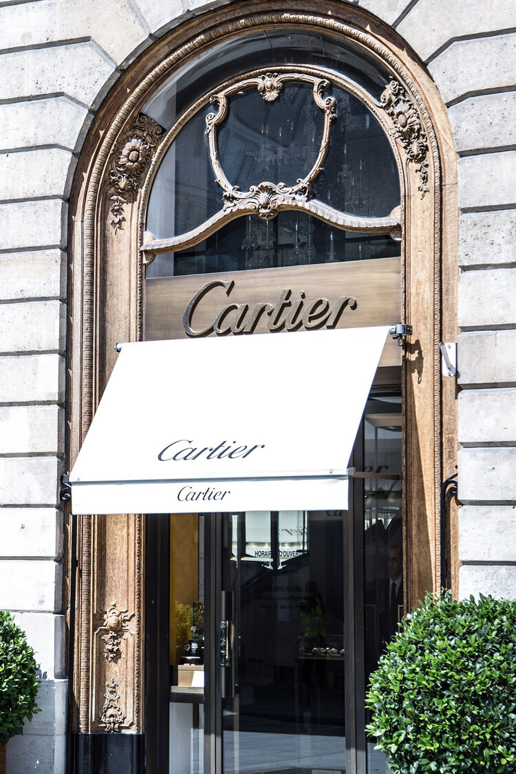 Cartier подаёт в суд на своего конкурента Tiffany &laquo;за кражу секретов&raquo;