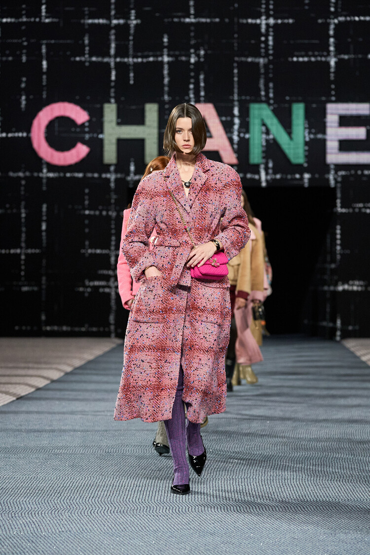 Новая коллекция Chanel сезона осень-зима 2022/2023