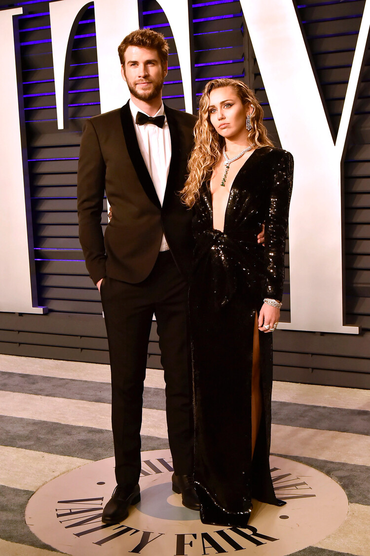 Лиам Хемсворт и Майли Сайрус на вечеринке Vanity Fair Oscar Party 2019&nbsp;