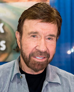 Не стало легенды боевиков Чака Норриса