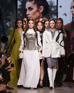 Расширяем границы: российский бренд представил коллекцию на Неделе моды в Индии