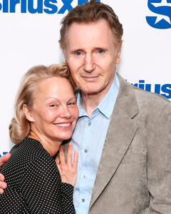 Памела Андерсон раскрыла детали своего «крутого экс-романа» с Лиамом Нисоном