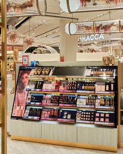 Wildberries приобрёл сеть «Рив Гош»