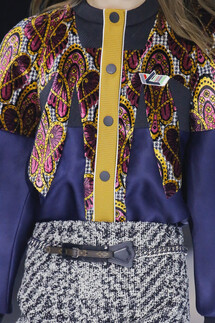 Details Louis Vuitton Fall 2018 Ready-to-Wear , Луи Витон осень зима 2018 , LV , LVMH ,Fashion show , неделя моды в Париже , FW , PFW , Mainstyles