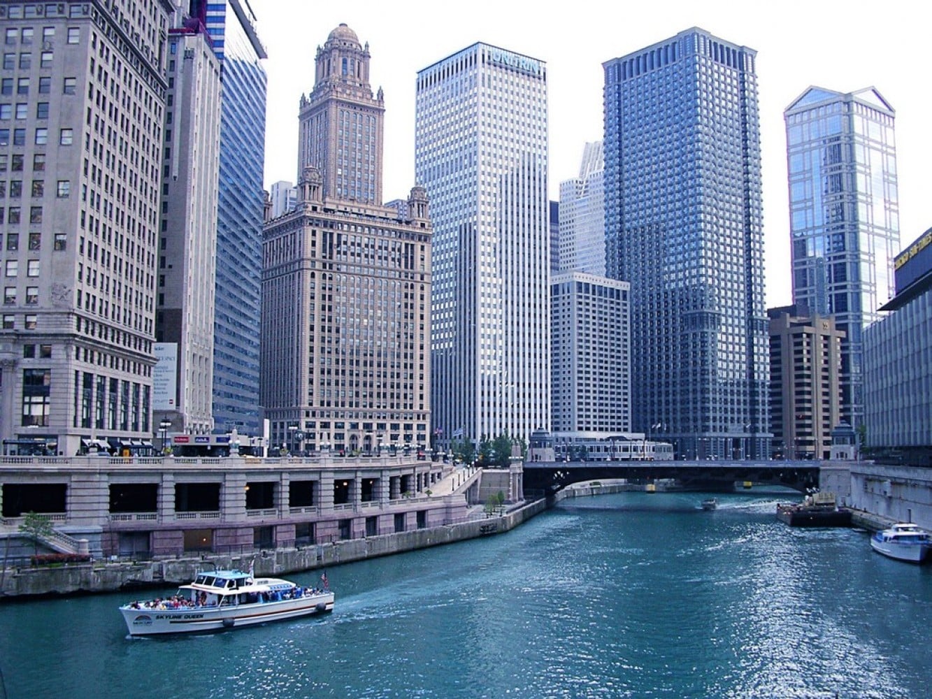 2. Речной круиз по архитектурному Чикаго.jpg