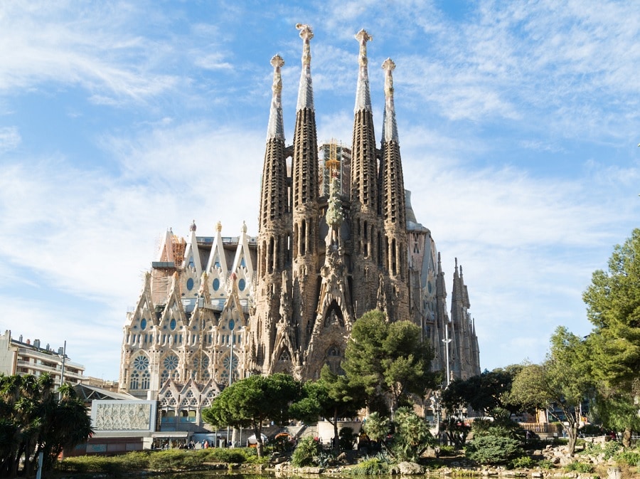 5. Sagrada Familia Tour, Барселона.jpg