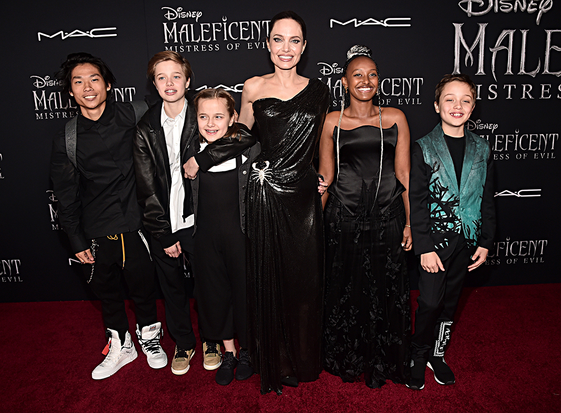 Анджелина Джоли и вся её семья на премьере фильма «Малефисента: Владычица тьмы»