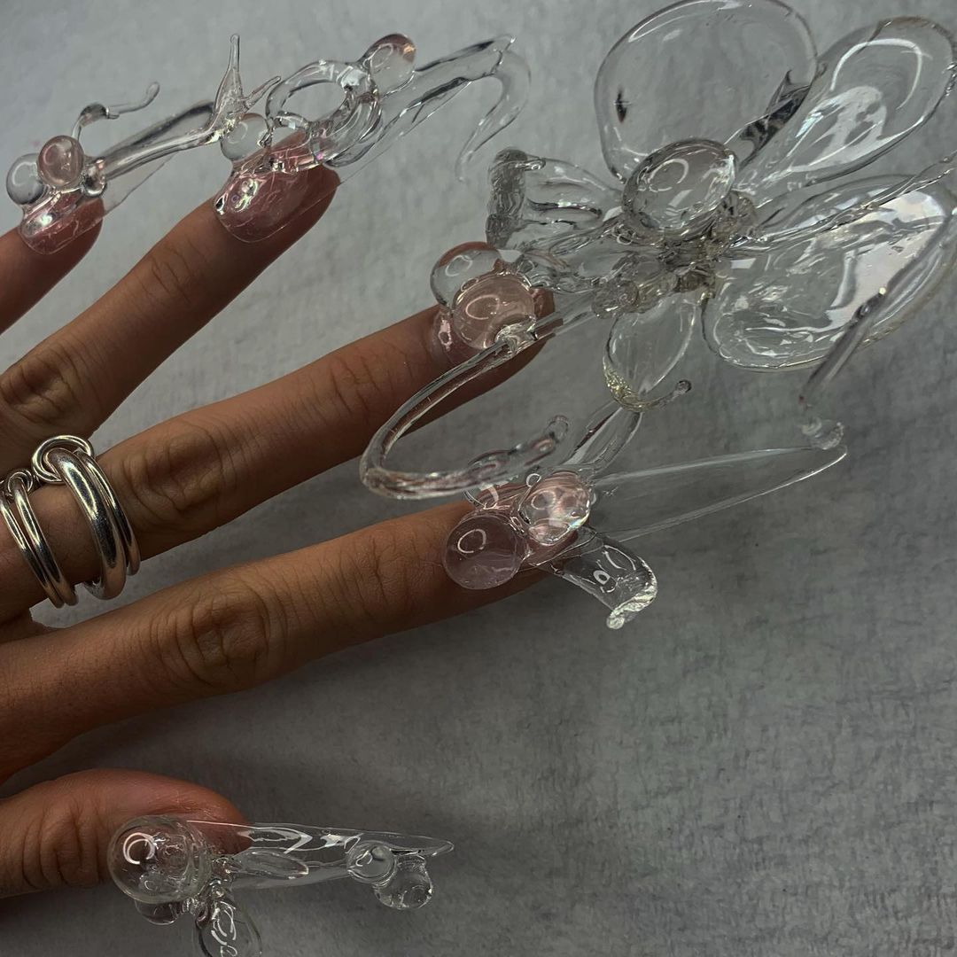 Billi Aylish Manikyur Lo vas a olvidar 03 Mainstyle Маникюр как у билли айлиш