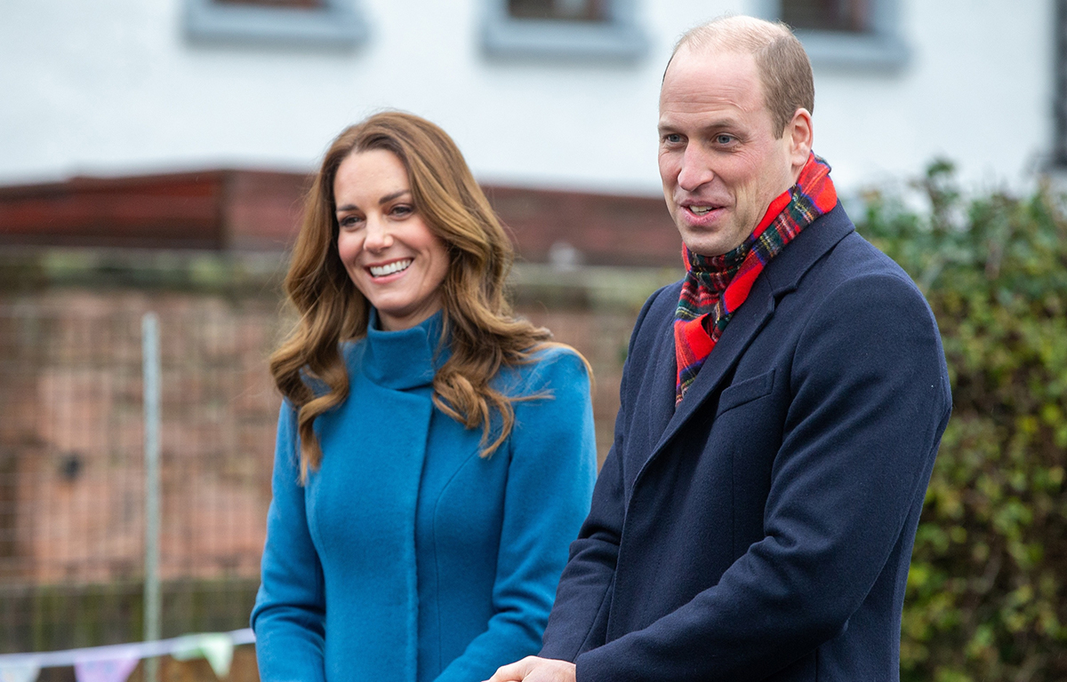 Кейт Миддлтон и принц Уильям отправились в тур по Британии - MainStyles.ru