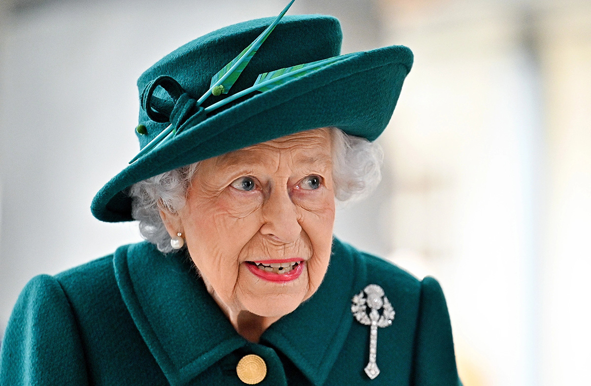 Лишит ли Елизавета II принца Гарри последней королевской привилегии?