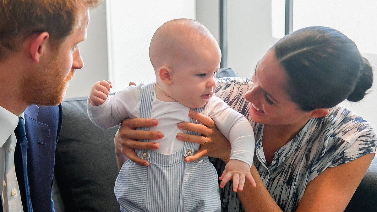 Меган Маркл и принц Гарри отметили первый праздник с малышкой Лилибет