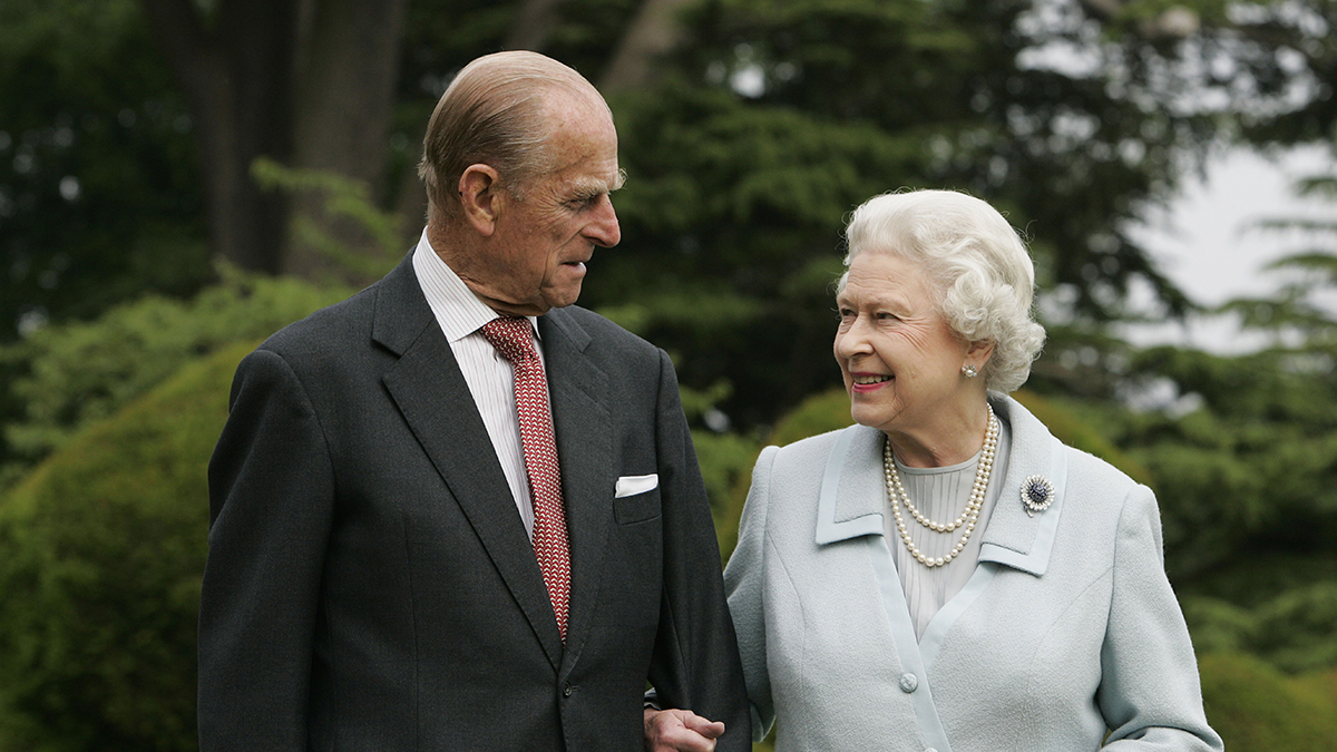 Елизавета II и принц Филипп в день их 60-й годовщины свадьбы, 2007