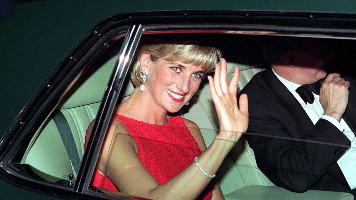 Princess diana video. Смерть Дианы, принцессы Уэльской. Принцесса Диана sl500.